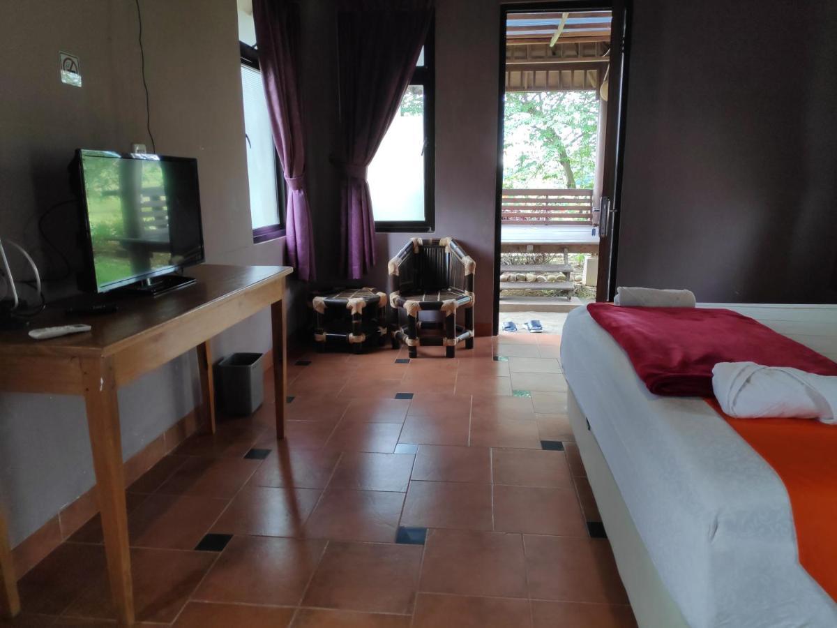Degung Hillside Hotell Bogor Eksteriør bilde